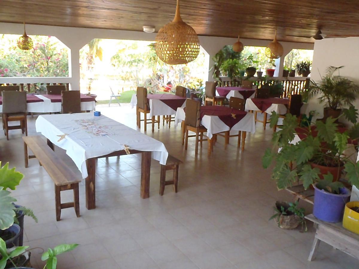 Chez Laurette Hotel Morombe Kültér fotó